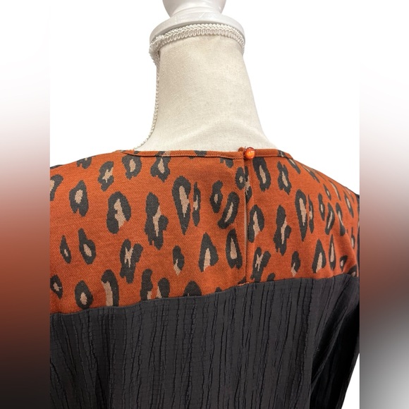 THML Embroidered Boho Blouse Medium Black Rust Leopard Back Long Sleeve Top - Picture 6 of 10